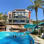 Piril Thermal&beauty אתר נופש Çeşme