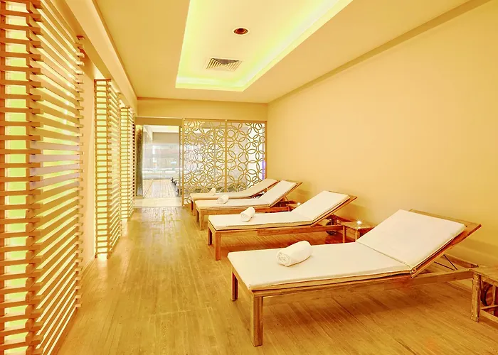 אתר נופש Piril Thermal&beauty Çeşme